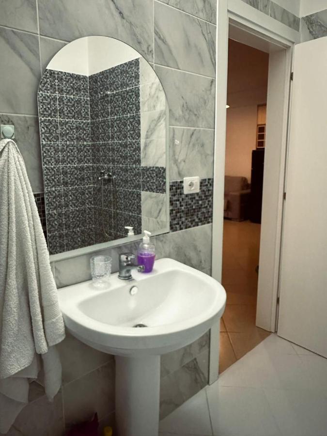 Vlorë Siloria Apartments מראה חיצוני תמונה