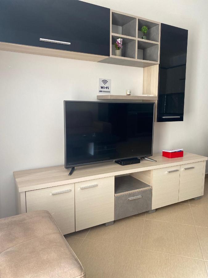 Vlorë Siloria Apartments מראה חיצוני תמונה