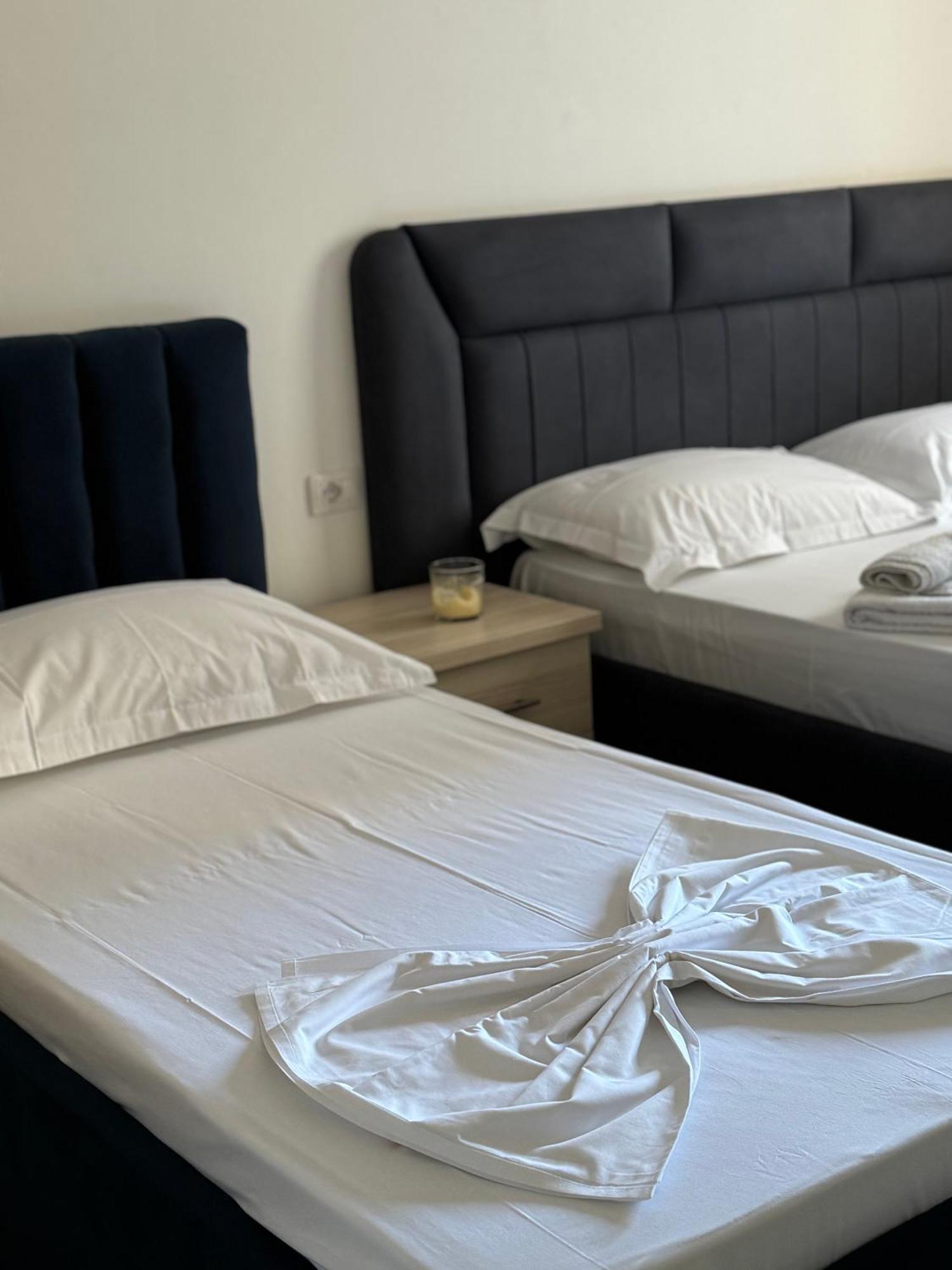 Vlorë Siloria Apartments מראה חיצוני תמונה